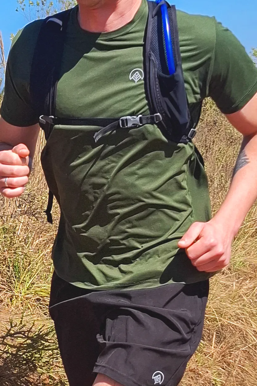 camiseta masculina poliamida uv nos alpes verde