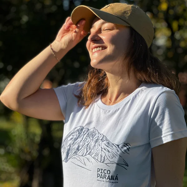 Camiseta feminina de algodão sustentável - Pico Paraná