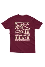 Camiseta Masculina Over In The Mountains Bordo