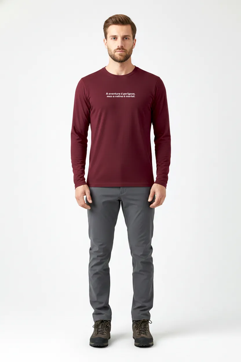 Camiseta Masculina Poliamida UV Manga Longa Aventura vs Rotina bordo